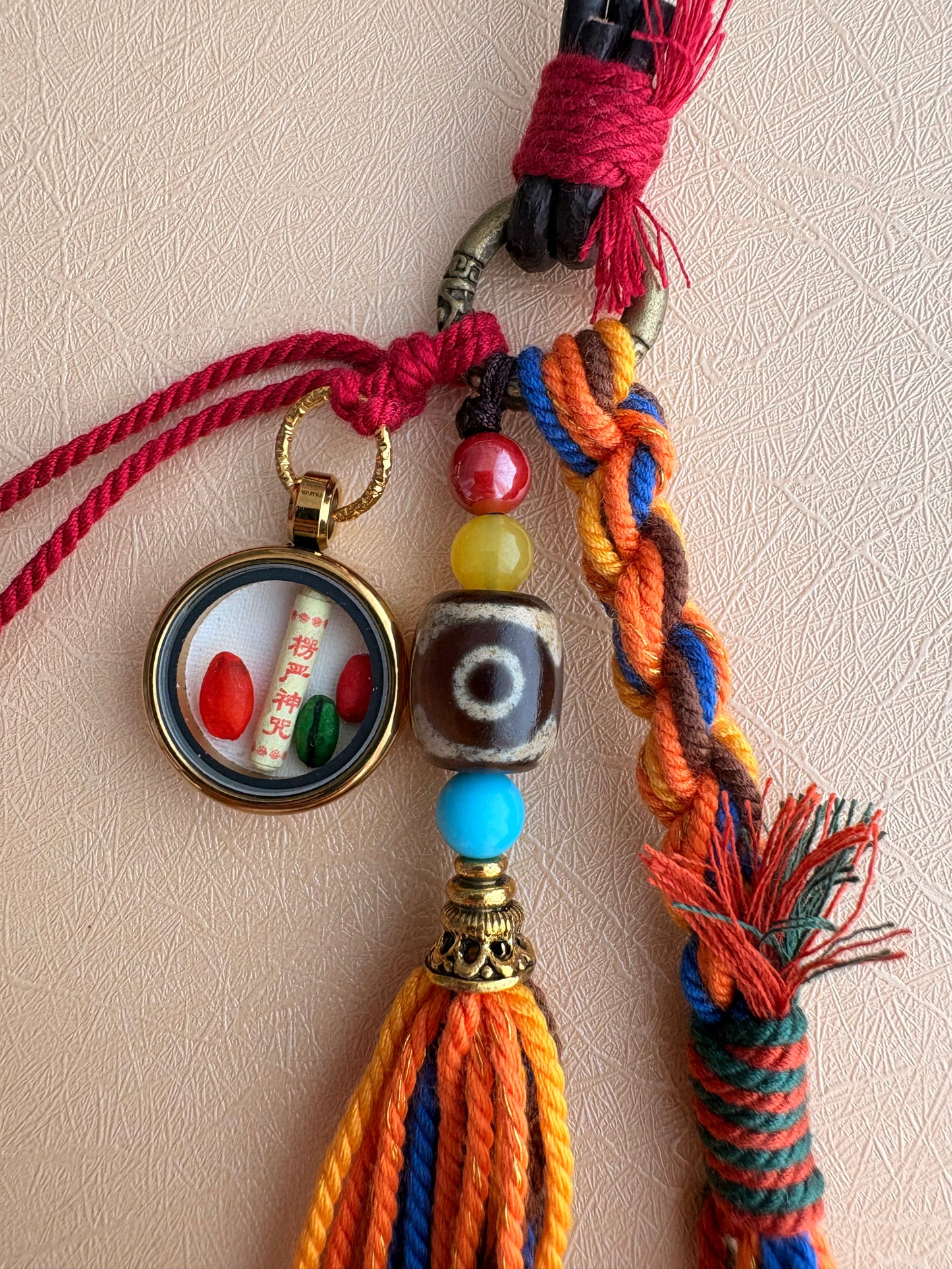 Sakyamuni Buddha Thangka Charm with Three Eye Agate Dzi Bead & Leather Cord
